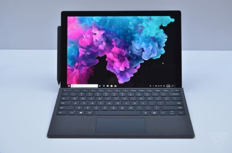 Thiết kế của Surface Pro 2017 i5