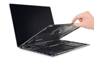 Sửa surface laptop không lên màn hình dứt điểm và nhanh chóng tại Bình Minh Phát